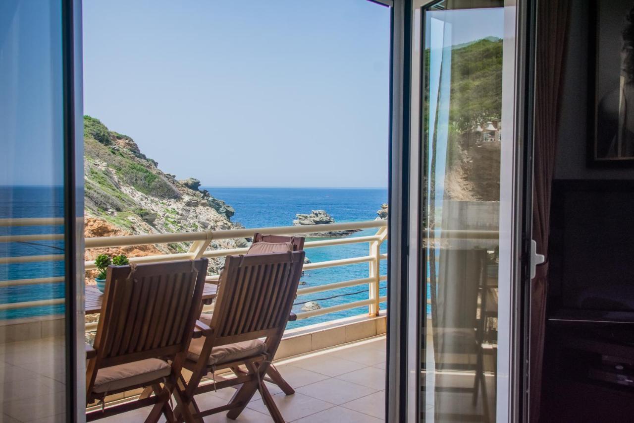 Luxury Seaside House In Mades Heraklion Agia Pelagia  Exterior foto